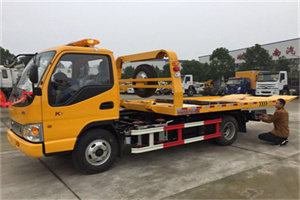 科尔沁右翼中旗哪里有拖车服务