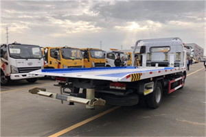 科尔沁右翼中旗汽车救援补胎